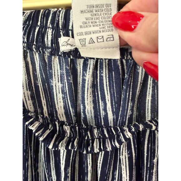 American Rag Navy White Stripe Off Shoulder Top Smocked Neck 3/4 Sleeve Sz S EUC - Picture 4 of 5